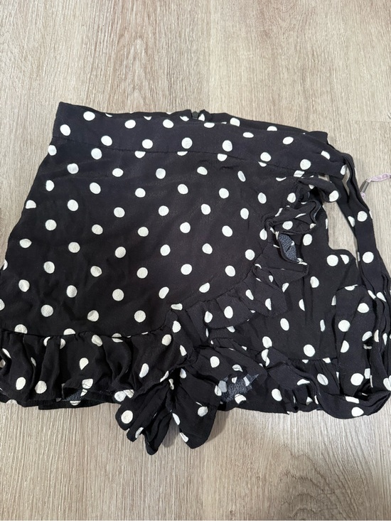 Zara Pants - Polka Dot Ruffle Wrap Mini Skort Skirt Black White M (runs small)
